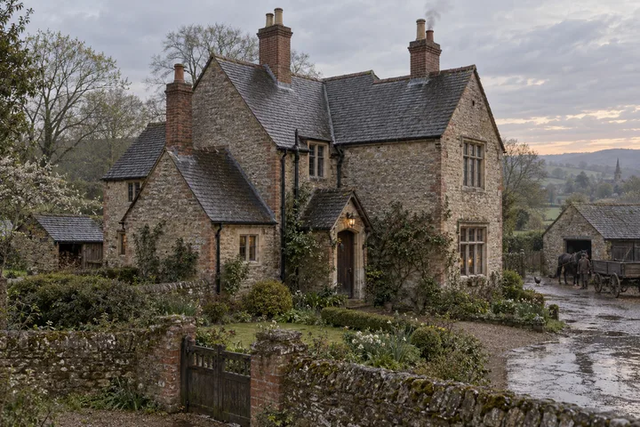 Detached Houses and Villas, c. 1903; AI-generated historical interpretation set in Britain.