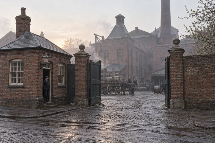 Factory Gates & Entrances, c. 1907; AI-generated historical interpretation set in Britain.