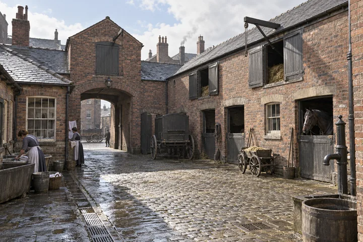 Mews & Service Yards, c. 1909; AI-generated historical interpretation set in Britain.